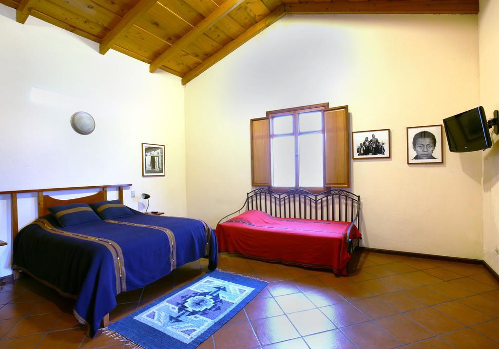 Chez Daniel Bed and Breakfast Antigua Kamer foto